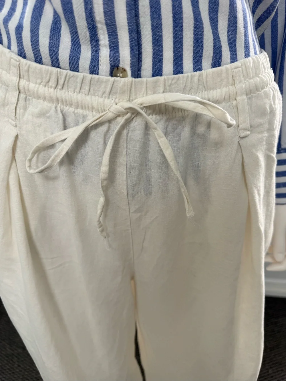 Zara Oyster White Wide-Leg Drawstring Pants